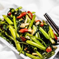 quick-stir-fry-water-spinach-with-garlic-chili-