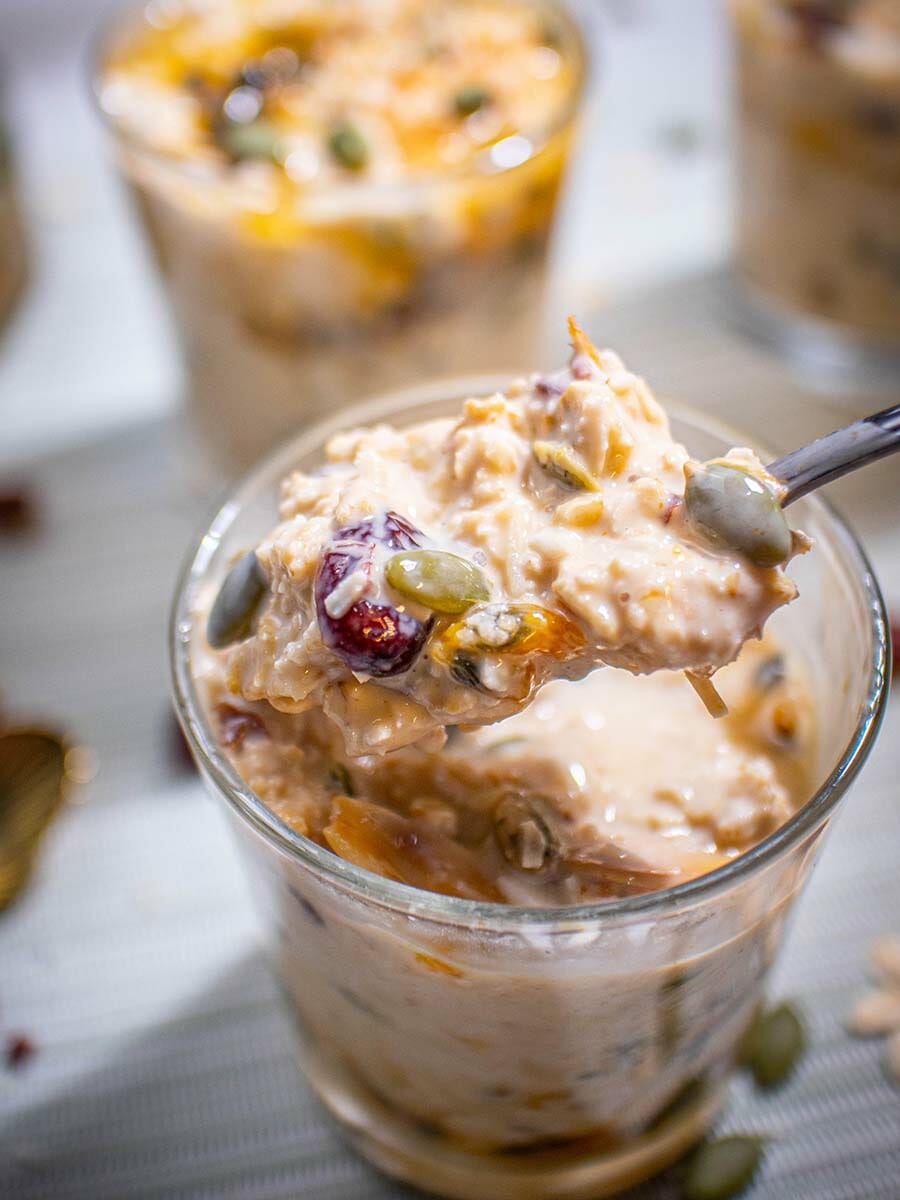 overnight oats with nuts