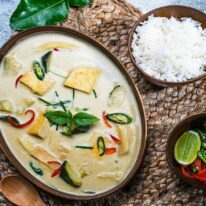 Les-meilleurs-légumes-au-curry-vert-thaï-doux-w (vegan