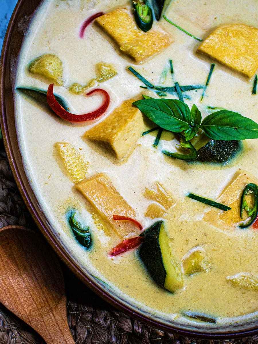 The-best-mild-thai-green-curry-w-vegetables(vegan